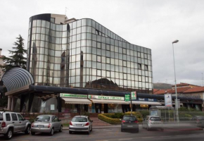  Residence Ferrucci  Прато